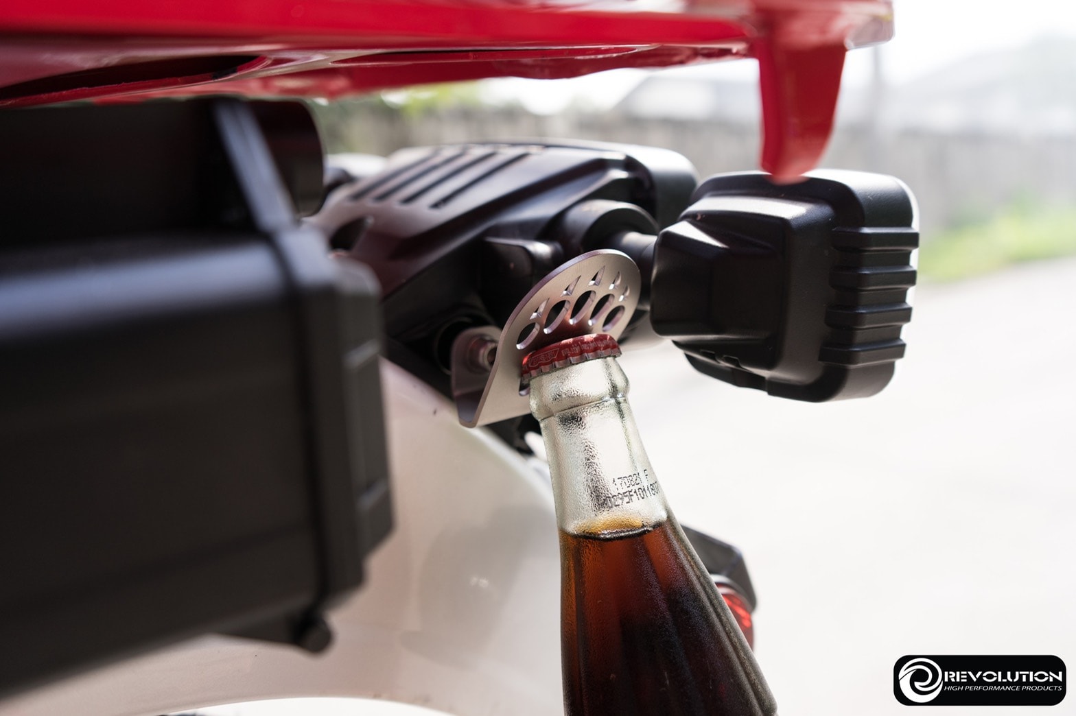 ที่เปิดขวดน้ำ REVOLUTION CT125 ราคา490