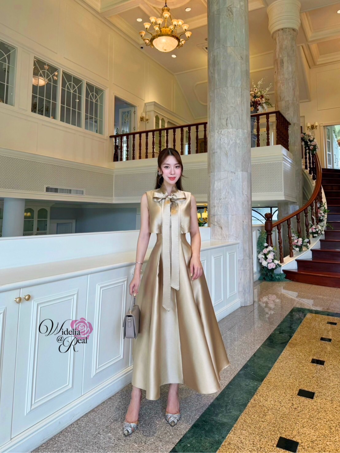 Korea Maxi dress แม็กซี่เดรสแขนกุด คอผูกโบว์