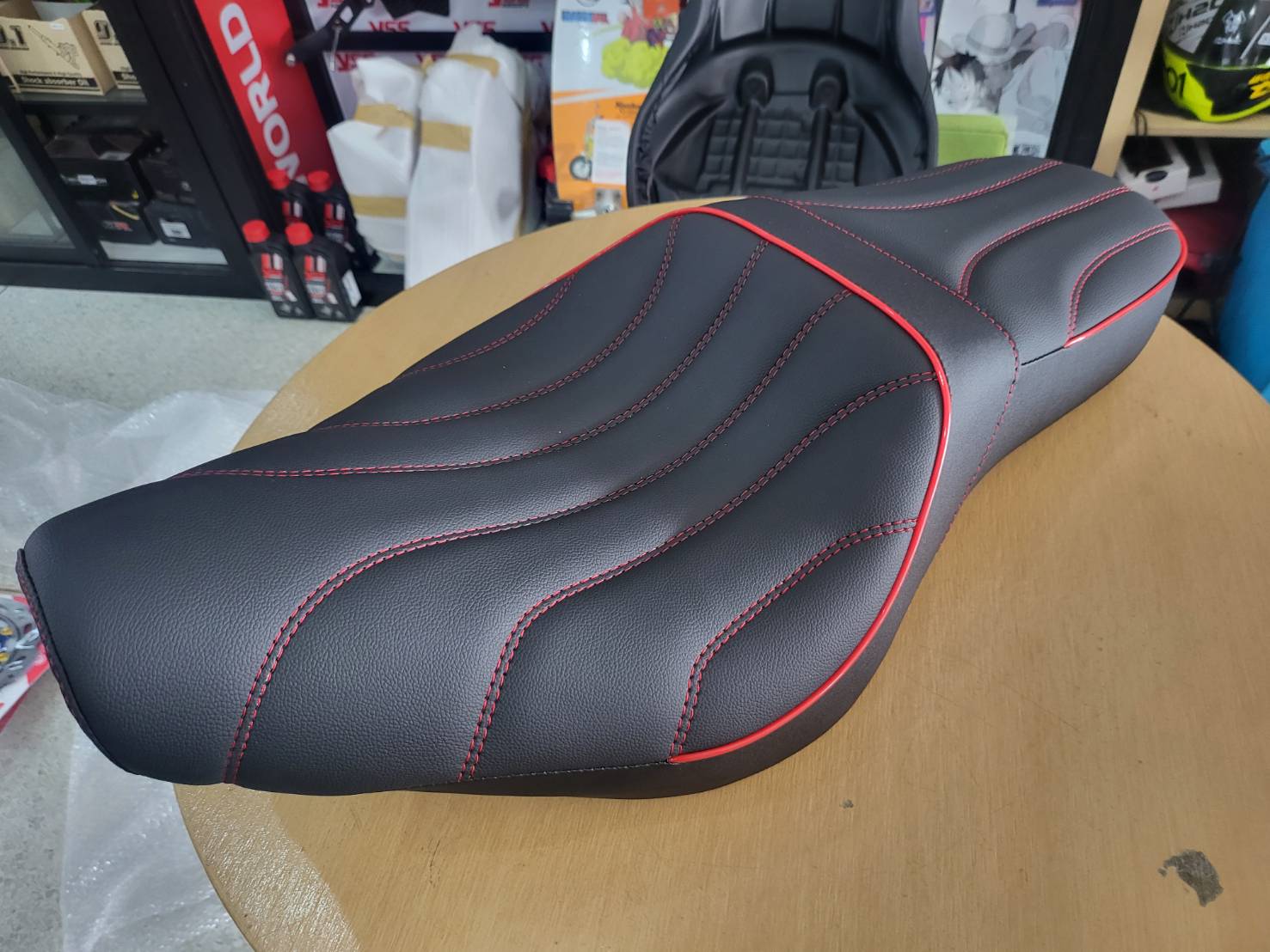 เบาะยาวรีเบล หน่อยวัดด่าน V.7 มี2แบบ ด้ายดำและด้ายแดง ราคา4000