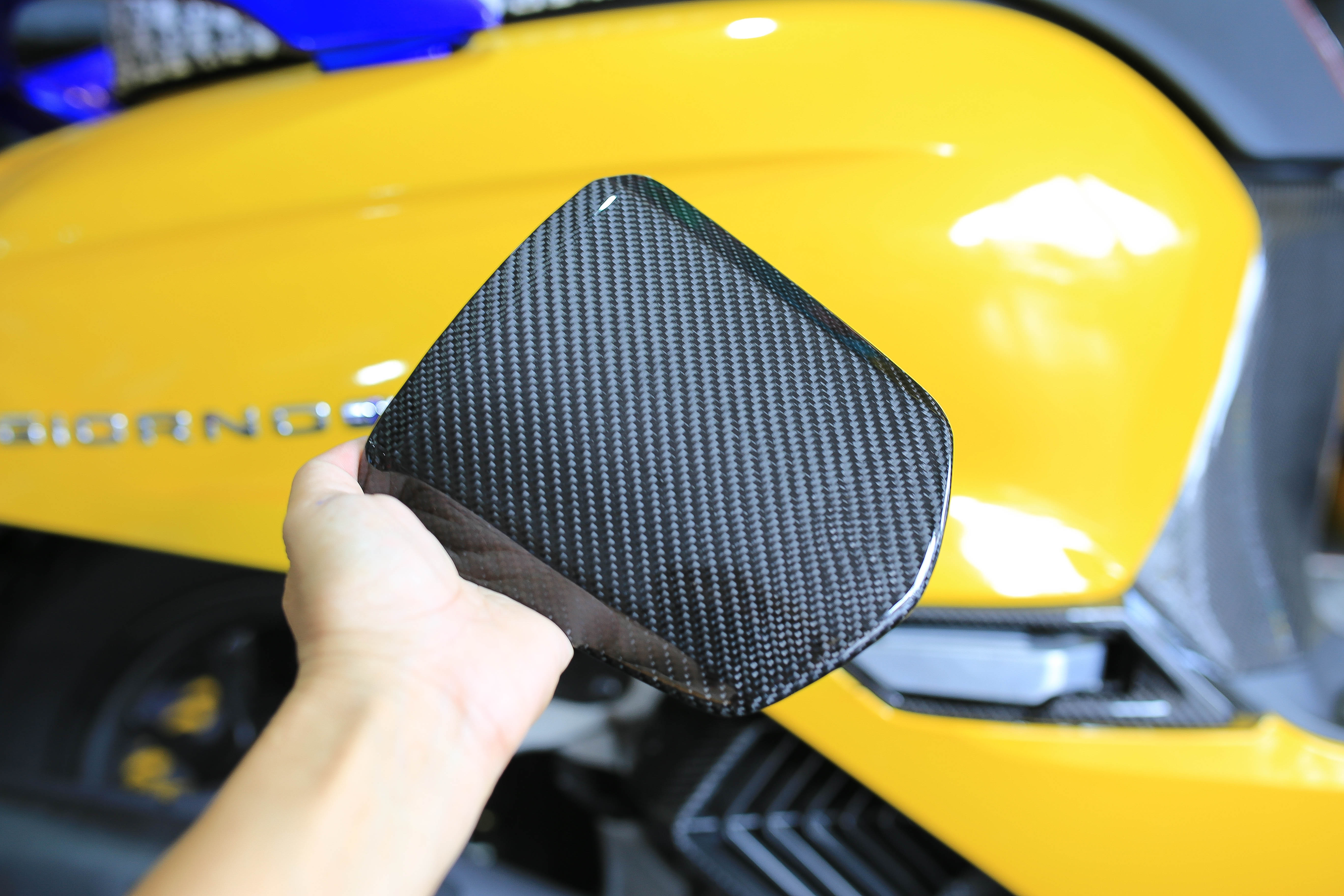 คาร์บอนเครฟล่าผ้าแท้ HONDA Giorno+ ทั้งคัน มีของพร้อมส่ง กรอง กันร้อนท่อ ฝาถังน้ำมัน ครอบไฟหน้า ครอบพักเท้า ครอบไฟส่องป้าย ฝาเก๊ะ หม้อน้ำ หัวแคร้ง