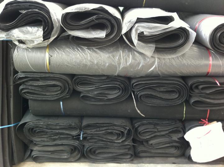 แผ่นยางeva สีดำ 3 mm.กว้าง 130 cm.ยาว 240 cm.