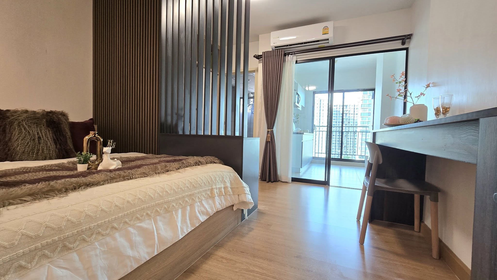 ศุภาลัย ลอฟท์ แจ้งวัฒนะ - SUPALAI LOFT CHAENGWATTANA (VIP)