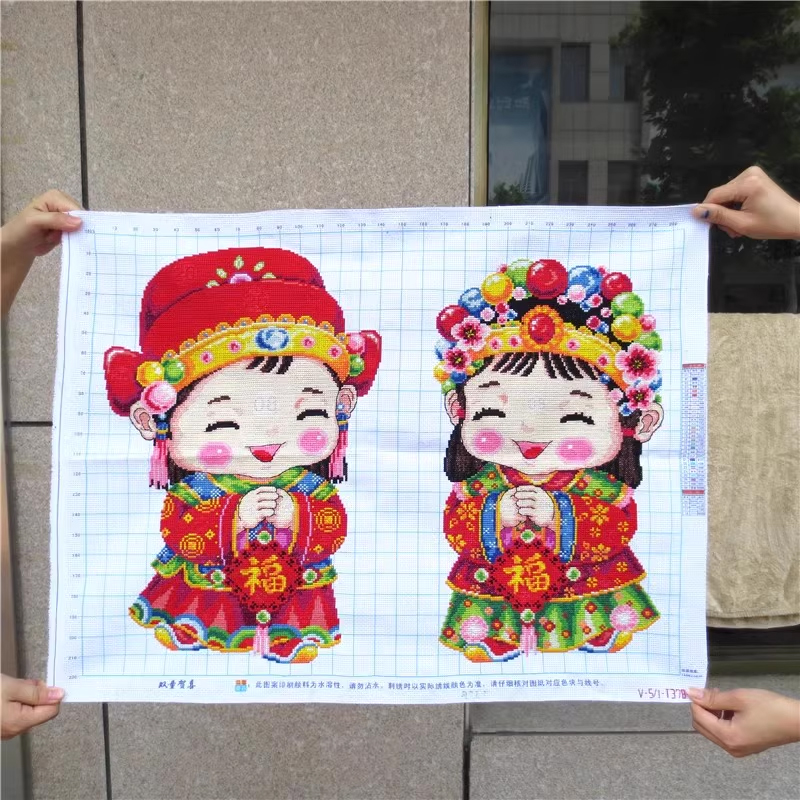 love-1104 *สินค้าหมด* ชุดปักครอสติช ลายคู่แต่งงานจีน (ผ้า11CTพิมพ์ลาย ปัก 3 เส้นเล็ก) ขนาด 74*58 ซม.ผ้าครอสติช 11CTพิมพ์ลายปักบนผ้า ไหมคอตตอน 28 สี ผังลาย เข็ม