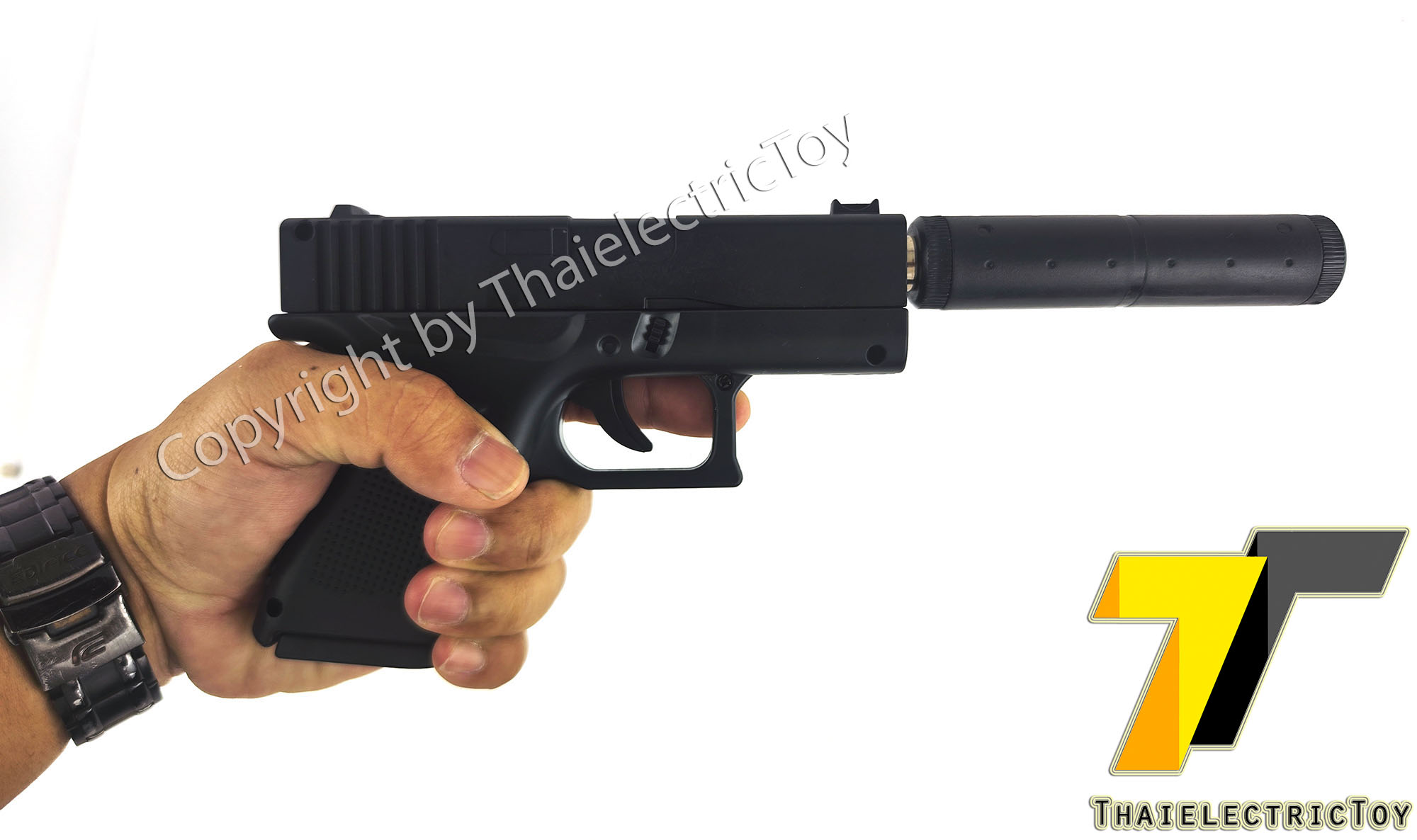 ปืนอัดลมเหล็ก Glock 43 ชักยิงทีล่ะนัด ลำกล้องยาว 6 นิ้ว หนัก 222 กรัม ใช้ลูกกระสุนพลาสติก 6 มิล