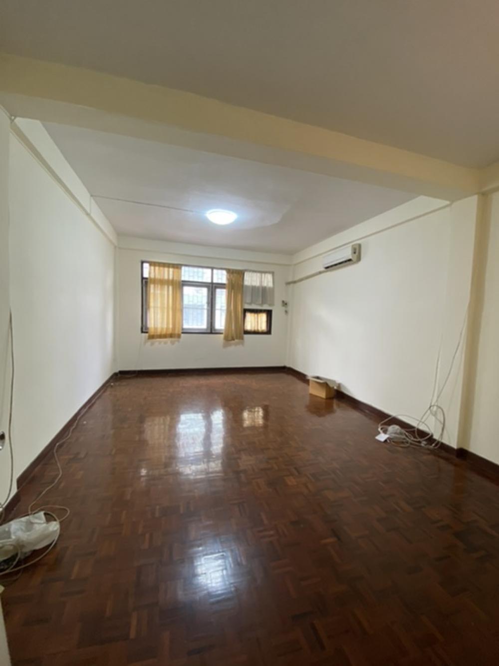 อาคารพาณิชย์ ประชาชื่น 27