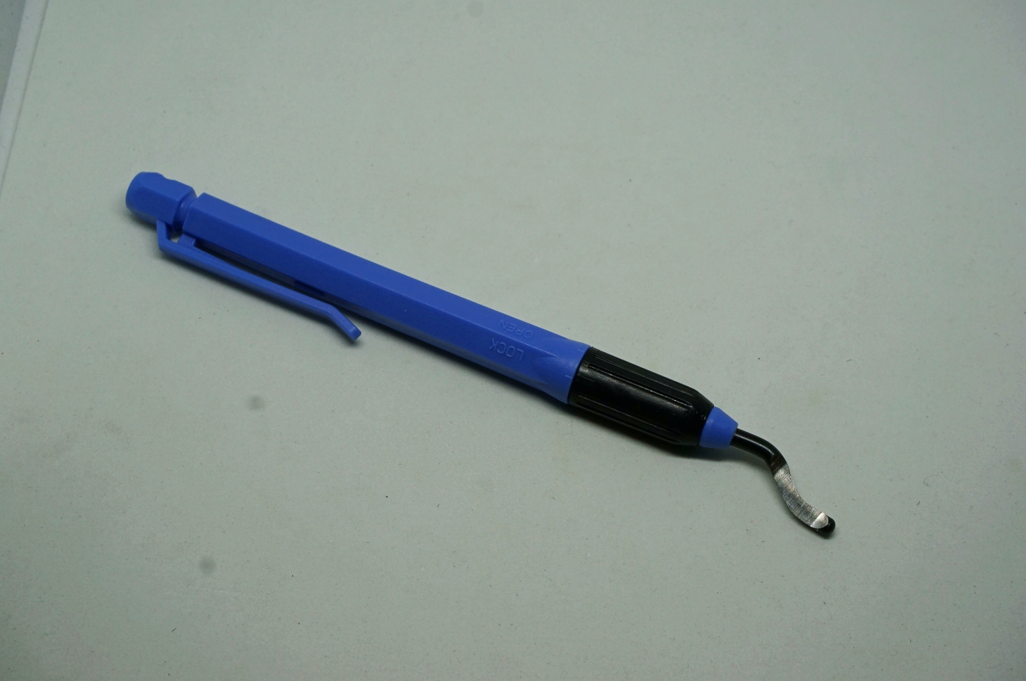 Blade Hand Deburring Tool