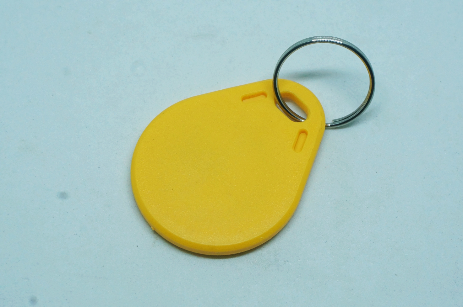 13.56MHz writable RFID Key สีเหลือง