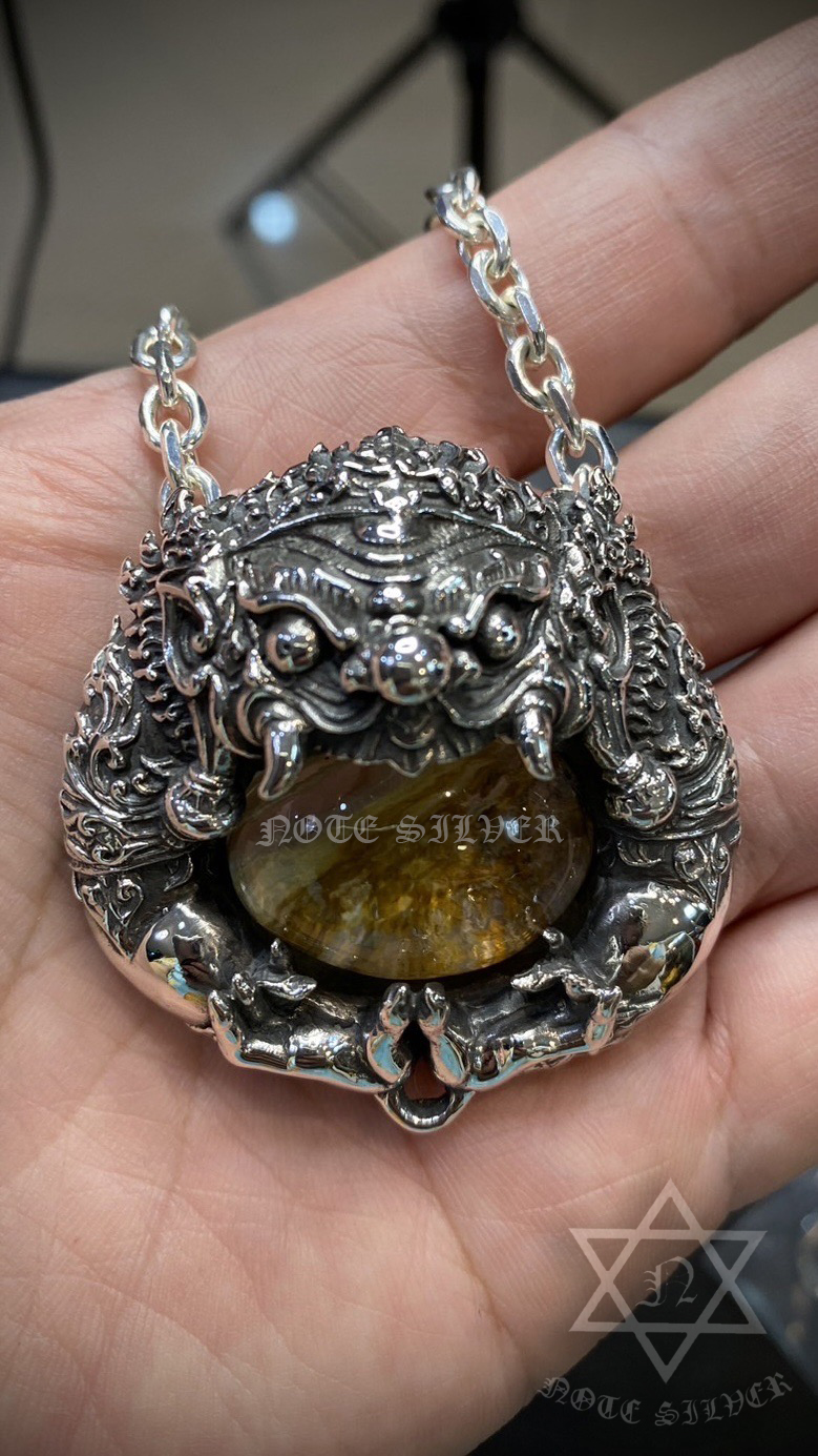 จี้เงินแท้ พระราหู ฝังหินโป่งข่ามแท้ เม็ดใหญ่ Sterling Silver 925 NSPD2280