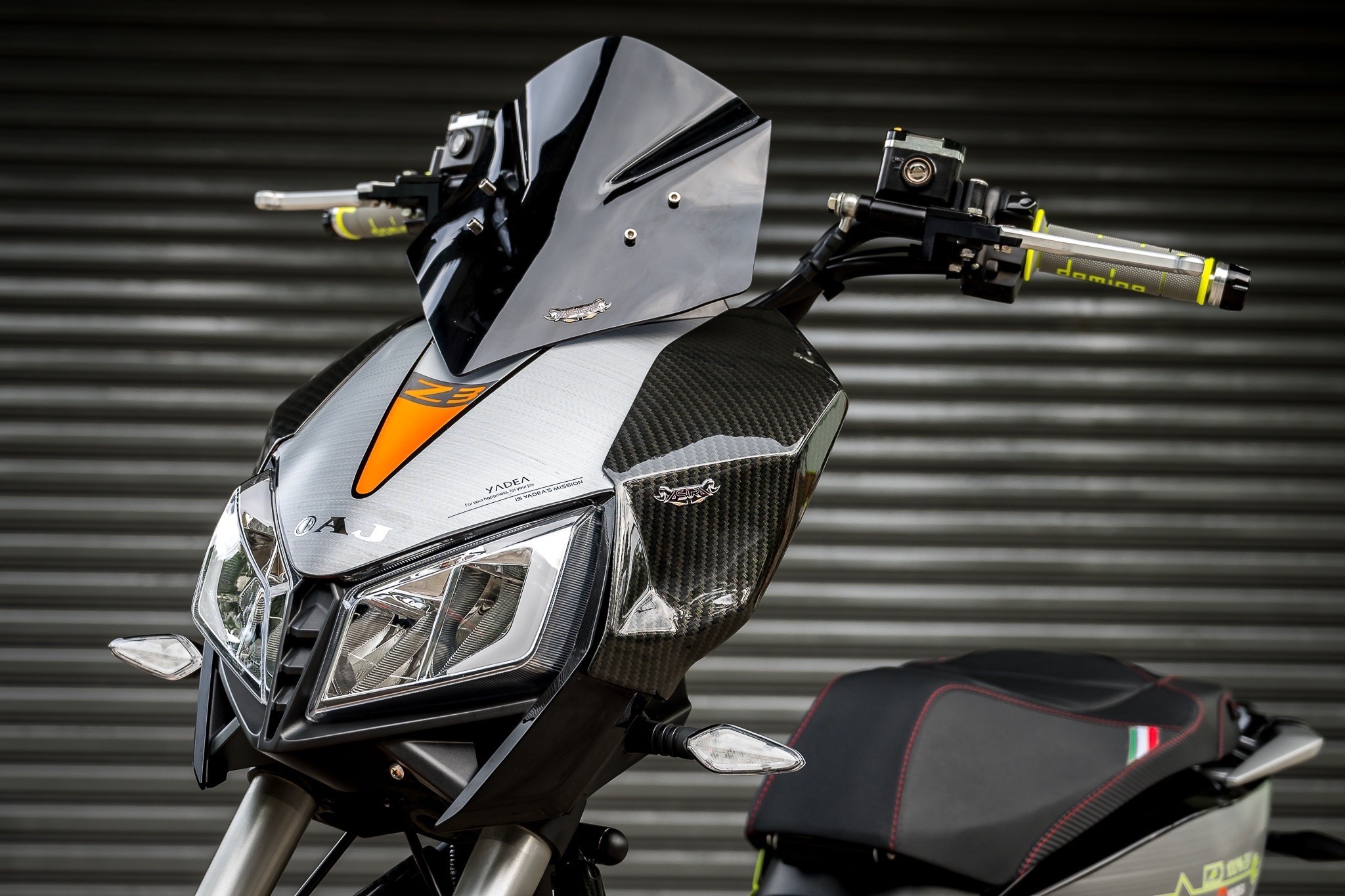 ชุดแต่งมอเตอร์ไซด์ไฟฟ้าAJ Z3 1.ชิวหน้า Windshield Z3 890฿ 2.ครอบ อกซ้าย/ขวา Front cover side fairing Z3 1700฿ 3.ครอบเฟรม Chassis cowl Z3 1350฿ 4.ครอบบังโคลนหน้า Front fender cover Z3 1400 5.ครอบแฟริ่งข้าง Under cover side fairing Z3 1400฿ 6.ครอบมือจับท้าย