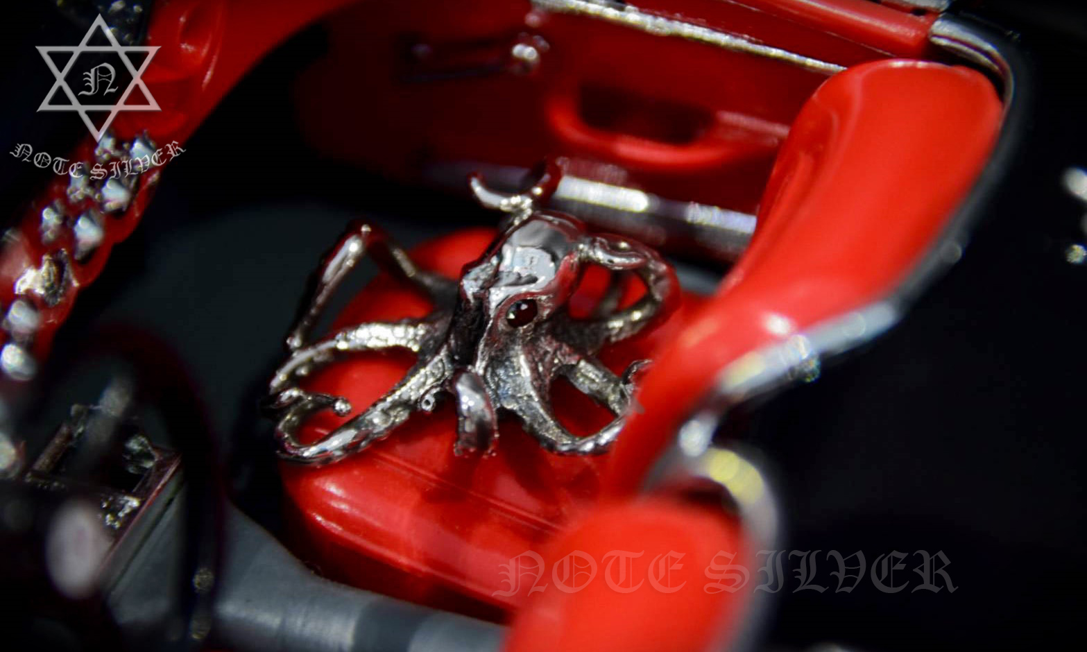 จี้ปลาหมึกเงินแท้ Sterling Silver 925 NSPD2705