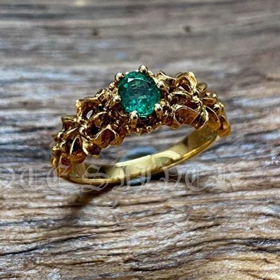 แหวนทองคำแท้ ฝังมรกต เรือน 18K Gold สไตล์บาโรค Baroque NSPG1193