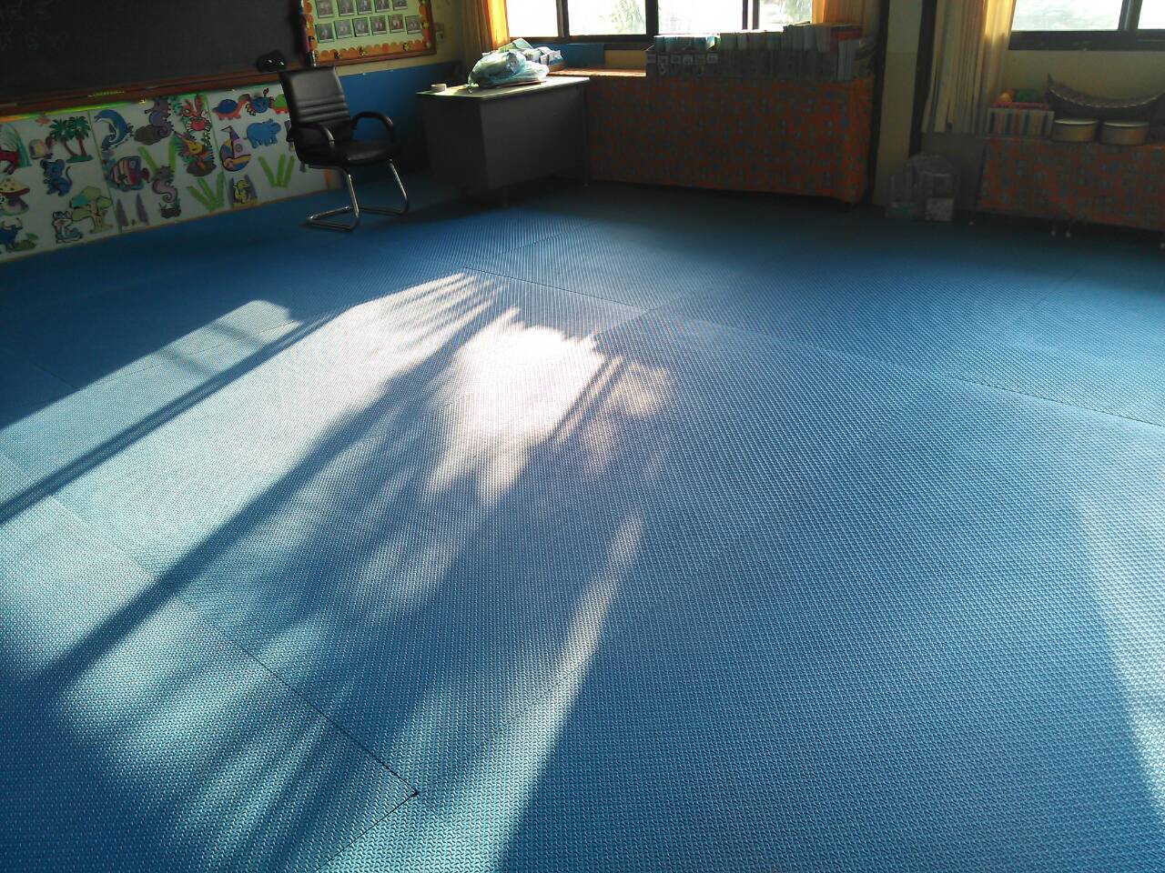 แผ่นยางeva ปูพื้นห้อง หนา 20 mm. กว้าง 130 cm.ยาว 240 cm.