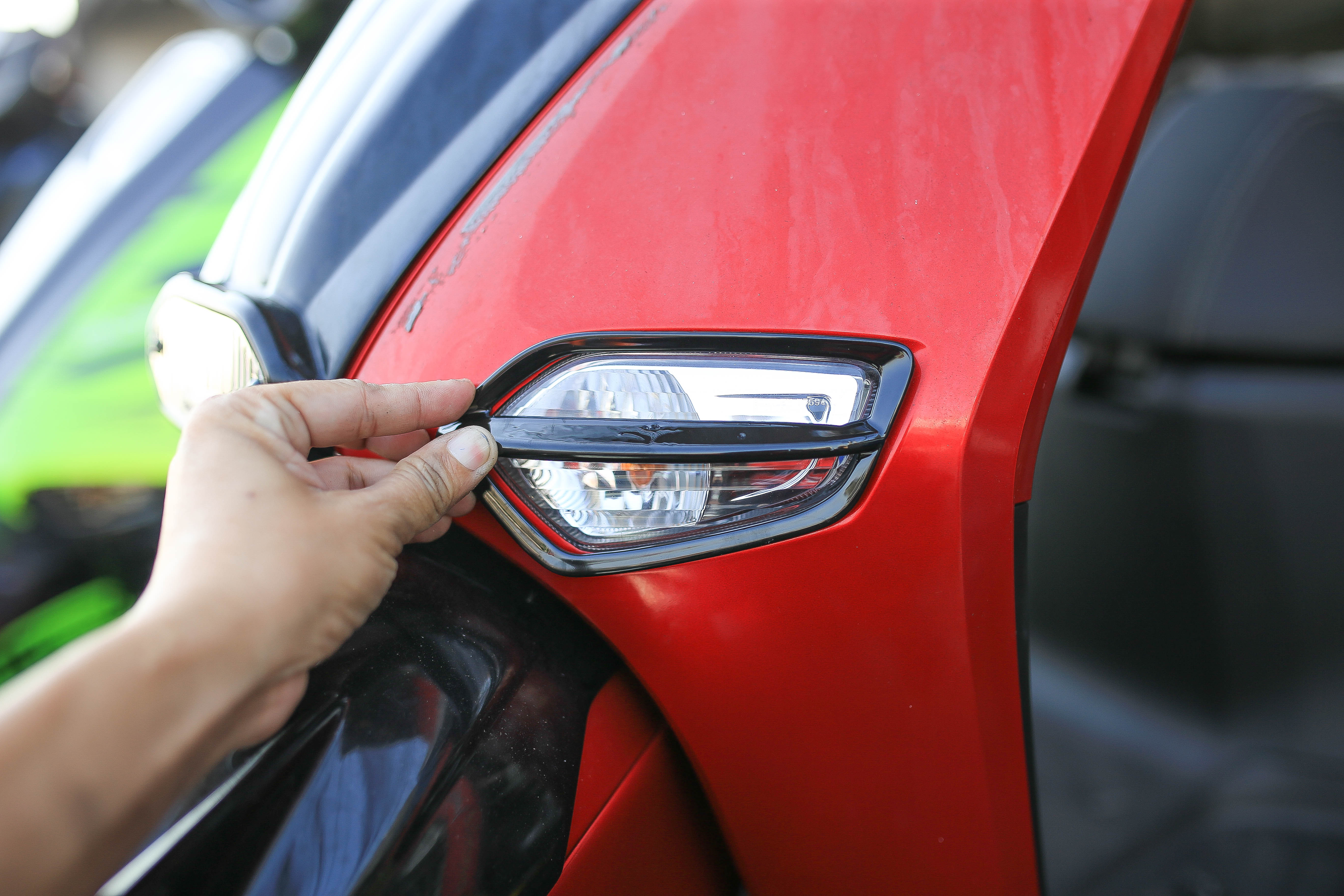 คิวไฟหน้าหลัง4ชิ้น GIORNO+ 4ชิ้นสีดำ ราคา400