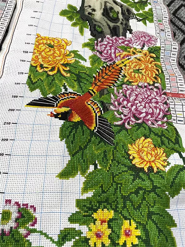 bloom-1016 *พร้อมส่ง* ชุดปักครอสติช ลายนกน้อยกับต้นไผ่ (ปักครั้งละ 3 เส้นเล็ก) ขนาด 40*95 ซม ผ้าครอสติช 11CTพิมพ์ลายปักบนผ้า ไหมคอตตอน 27 สี ผังลาย เข็ม