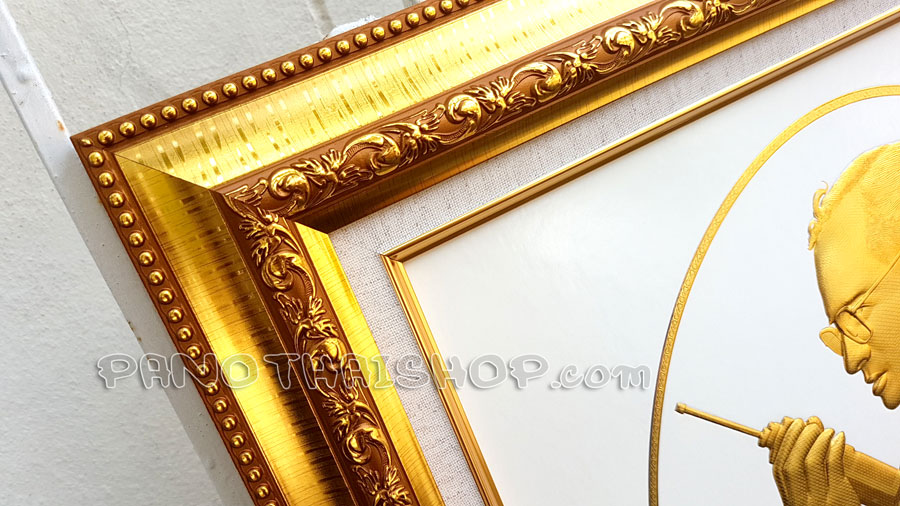 กรอบรูปในหลวงพิมพ์นูน 3 มิติเคลือบทอง ลายทรงวิทยุ