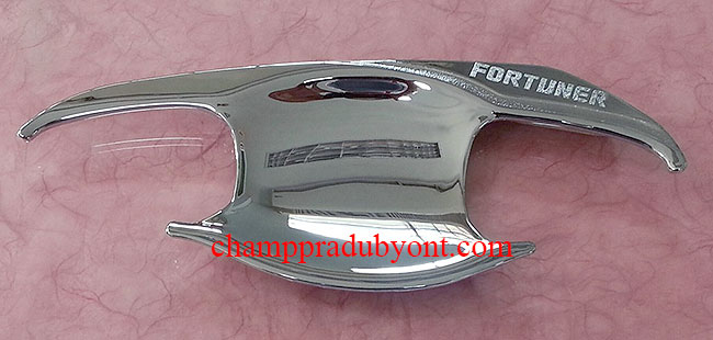 ถ้วยรองมือเปิดประตูโครเมี่ยม TOYOTA FORTUNER 15-16