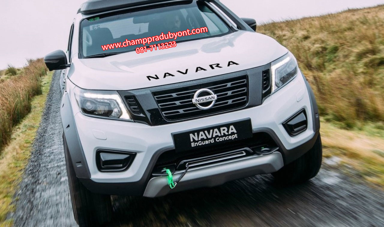 โลโก้ติดฝากระโปรงหน้า NAVARA NP300