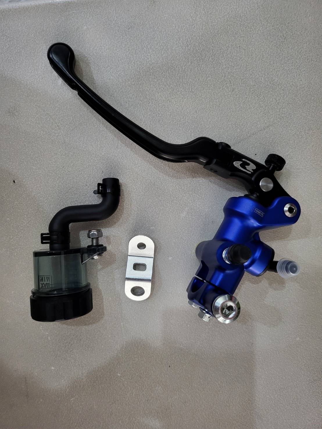 ปั๊มลอย S1-FL เบอร์14 ดำ - ซ้าย ขวา น้ำเงิน - ซ้าย ขวา แดง - ซ้าย ขวา เงิน - ซ้าย ขวา ราคา2500