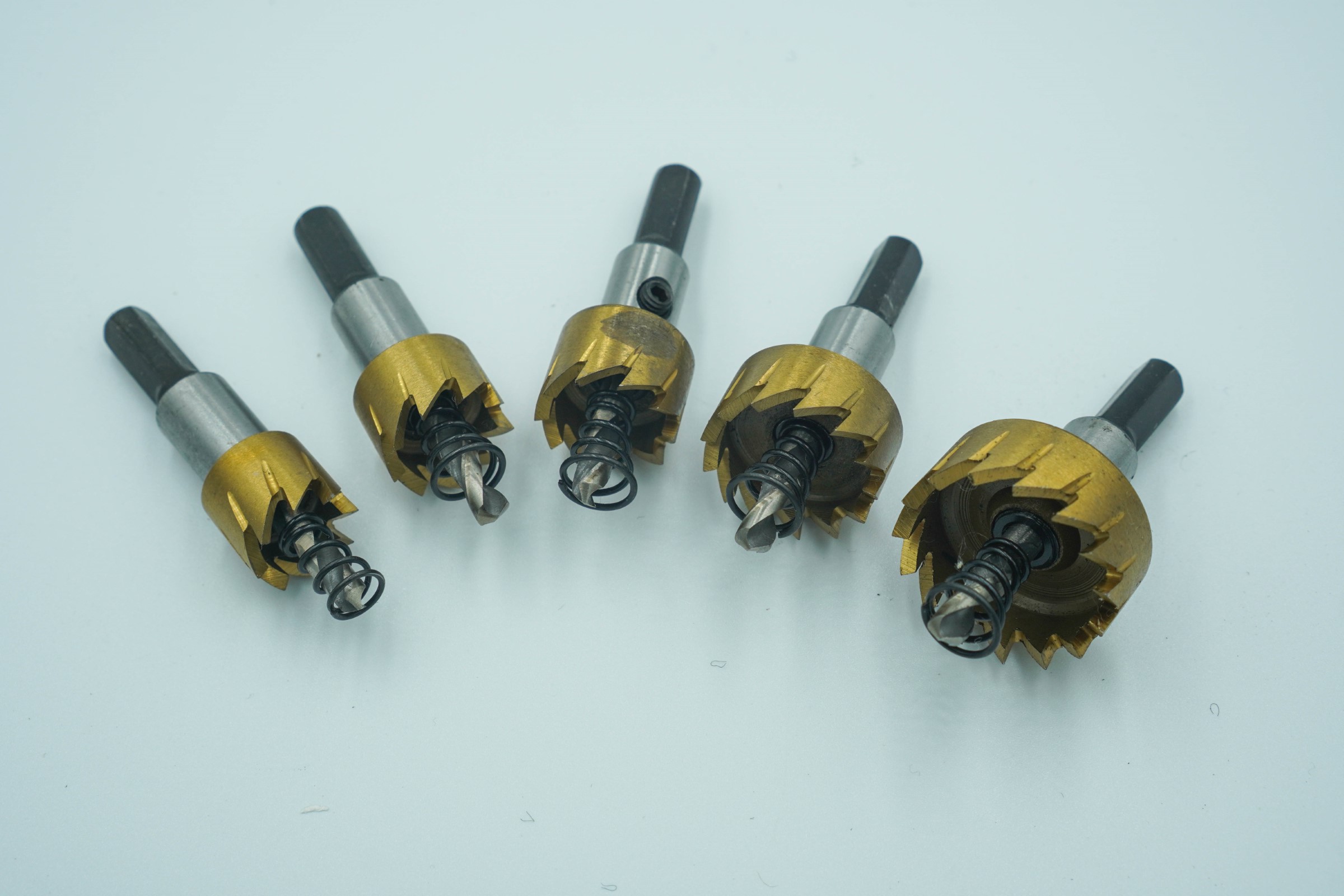 ดอกสว่านเจาะรู (Drill bit saw)