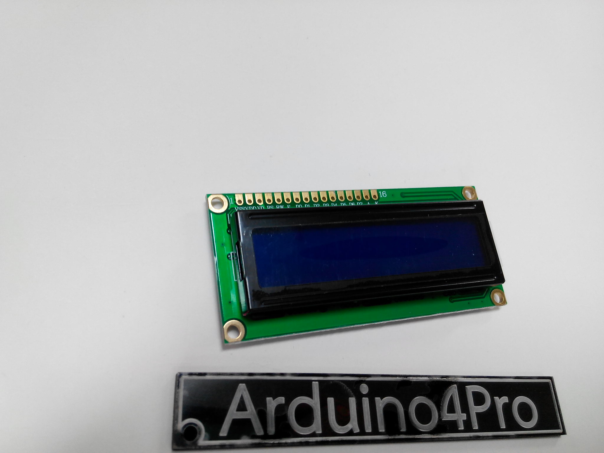 16x2 LCD (Blue Screen) with backlight of the LCD screen