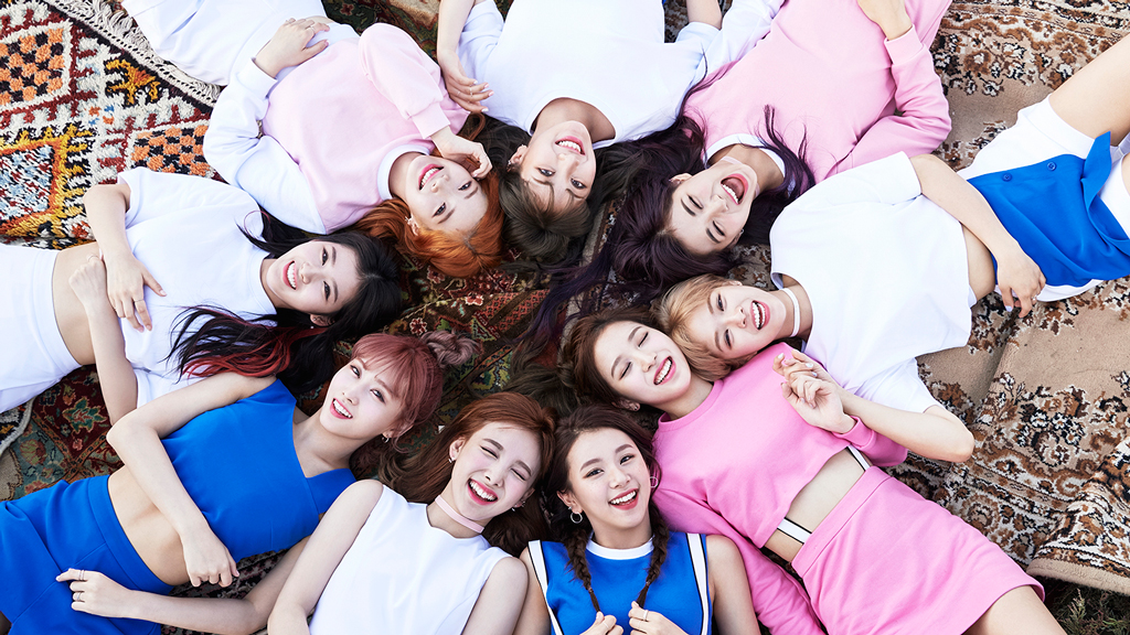 [PRE-ORDER] {อัลบั้มไซน์สุ่มเมมเบอร์ 1 คน} TWICE - 3rd Mini Album "TWICEcoaster : LANE1" (สุ่มปก)