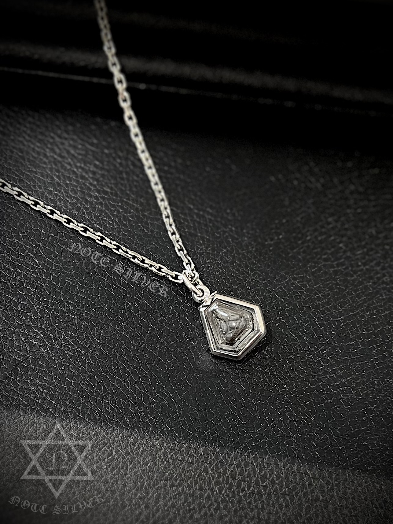 เลี่ยมผ่าหวายเงินแท้ Sterling Silver 925 NSSV3469