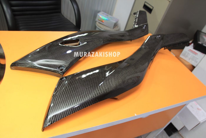 ฝาข้างL-R เครฟล่า YAMAHA X-MAX 300 ราคา6000