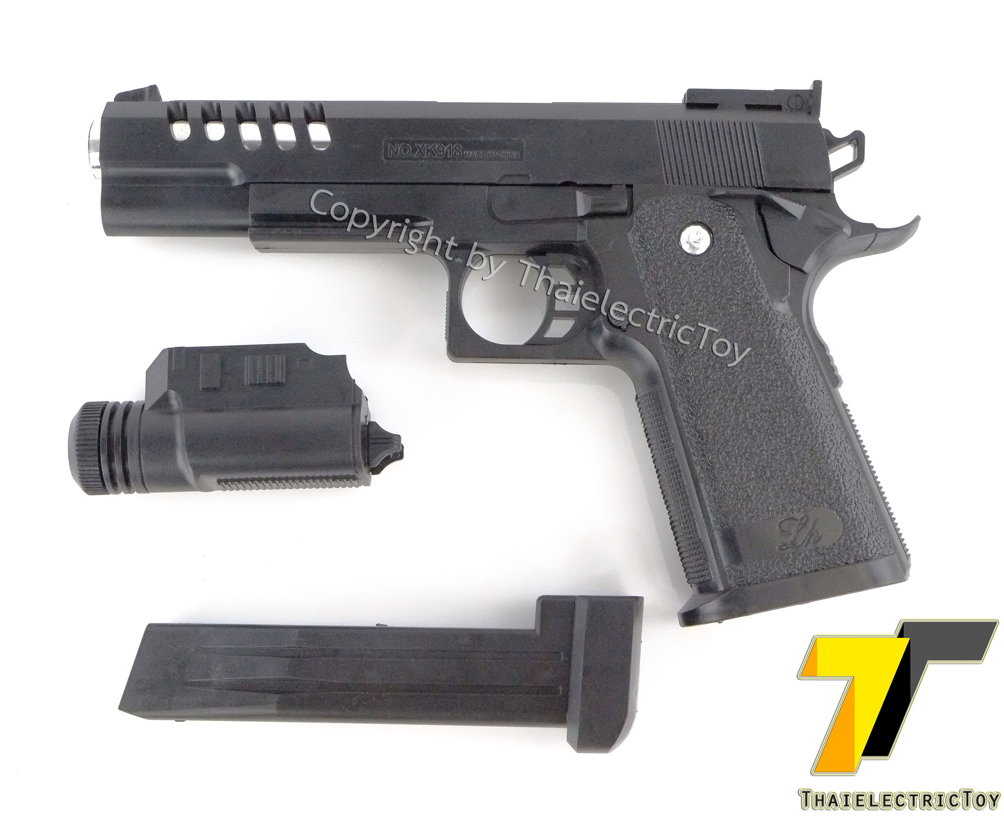 ปืนอัดลมพลาสติก XK918 ชักยิงทีล่ะนัด ลำกล้องยาว 8 นิ้ว หนัก 287 กรัม มีเลเซอร์