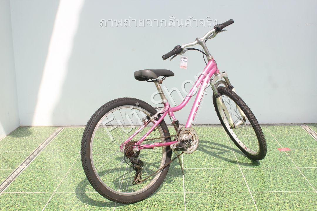 จักรยานเสือภูเขาญี่ปุ่น - ล้อ 24 นิ้ว - มีเกียร์ - อลูมิเนียม - มีโช๊ค - Trek MT200 - สีชมพู [จักรยานมือสอง]