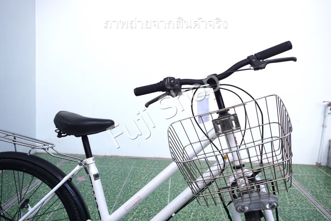จักรยานแม่บ้านล้อโต ญี่ปุ่น - ล้อ 26x1.9 - เกียร์ 6 สปีด - ไฟหน้าอัตโนมัติ - Swarm - สีขาว [จักรยานมือสอง]