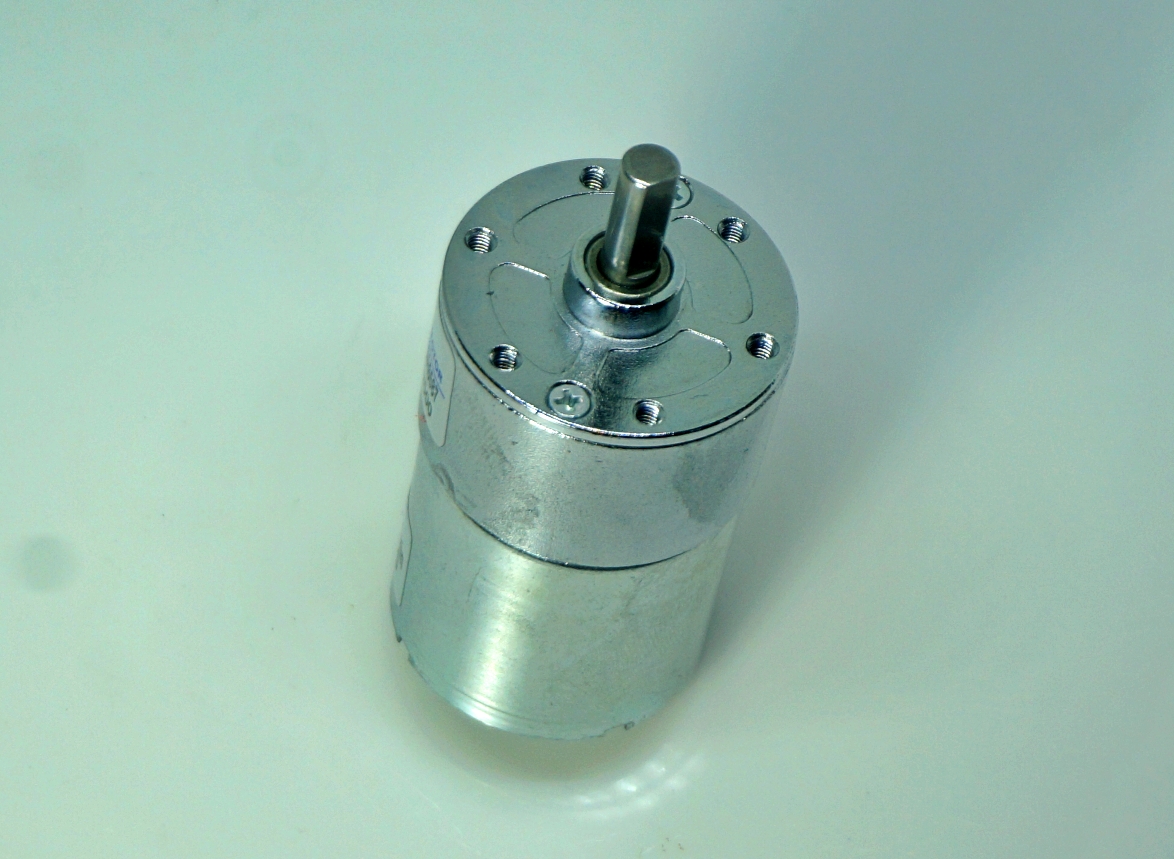 12V DC gear motor แกนตรง (ZGA37RG)
