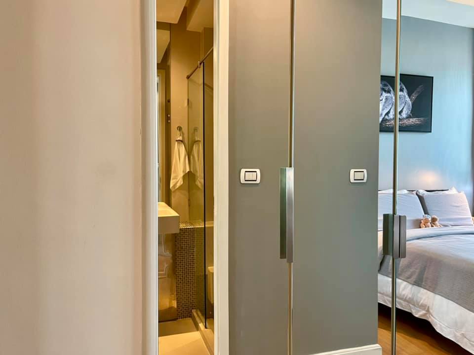 อีควิน็อคซ์ พหล-วิภา - Equinox Phahol-Vipha