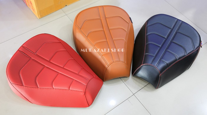 เบาะ CT125 หน่อยวัดด่าน มีสีแดง น้ำตาล ดำ ราคา1200