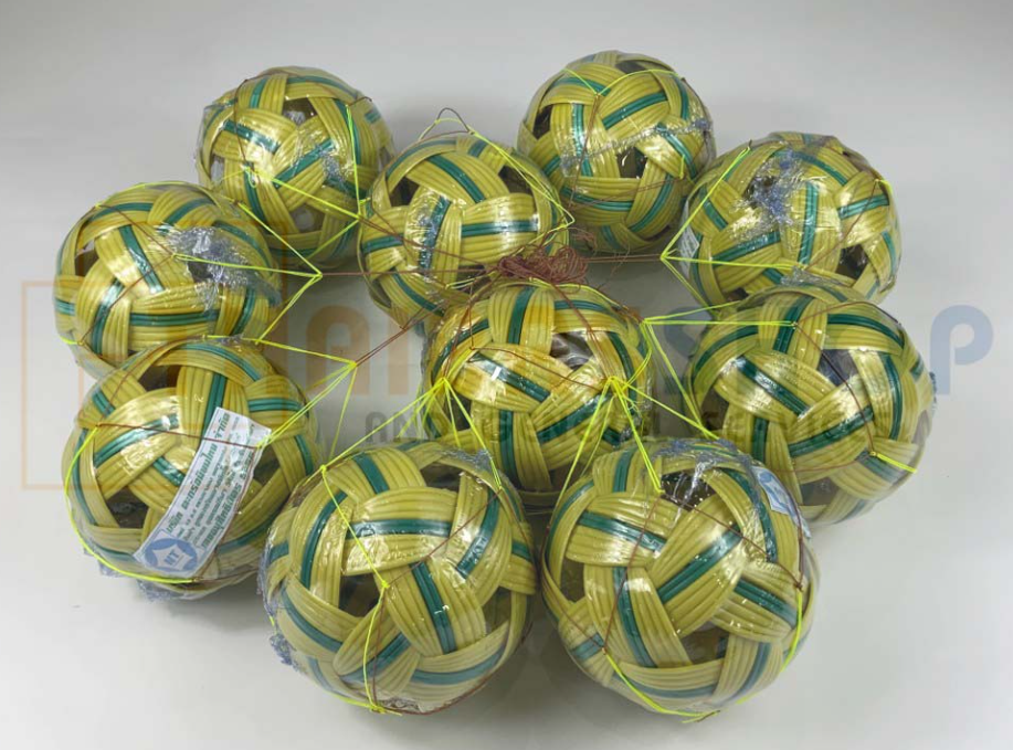 (ของแท้100%) ตระกร้อนิยมไทย-Niyomthai ตระกร้อพวง10ลูก ผลิตจากพลาสติกใยสังเคราะห์มาตรฐาน