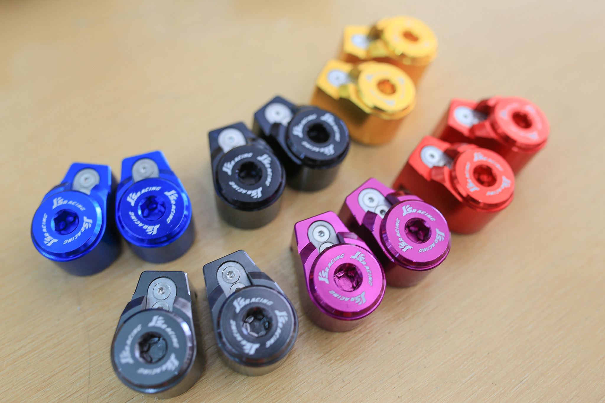 ตัวล๊อกโช็ค JS RACING ราคา490