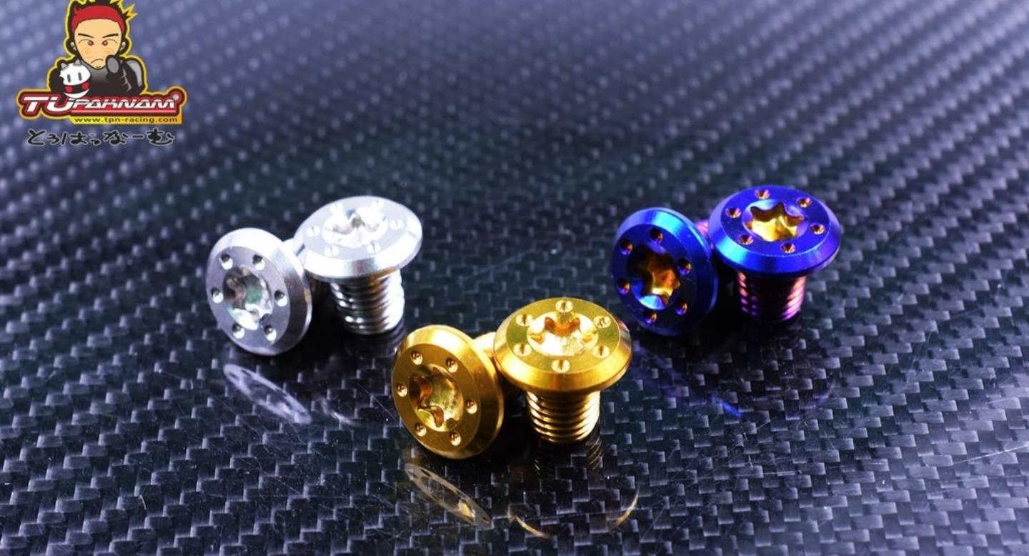 น็อตอุดรูกระจกสแตนเลสYamaha HONDA ลายดาวหยดน้ำ