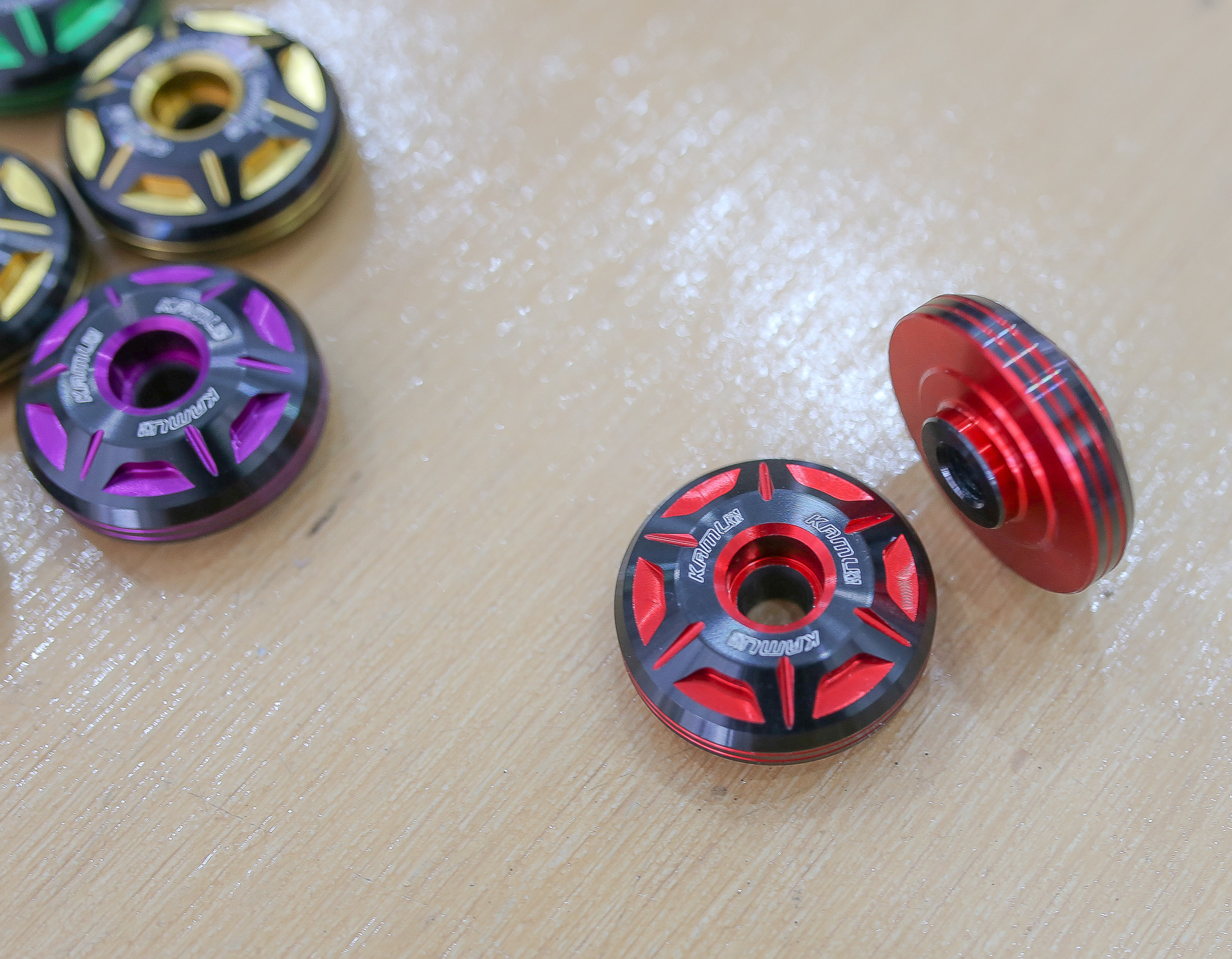 ปลายแฮนด์ KAMUI 2-Tone ใส่ได้ทุกรุ่น ราคา650