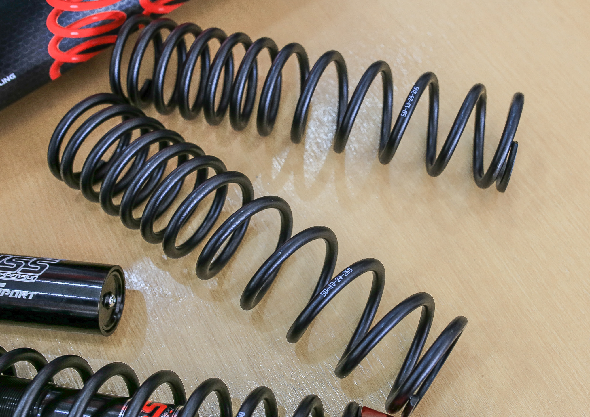 โช็ค YSS NEW FORZA 300-350 Smooth TG302-430TRL-03-888A BLACK SERIES G-SPORT ทุกรุ่นแถมสปิงแข็งมาให้ 1คู่