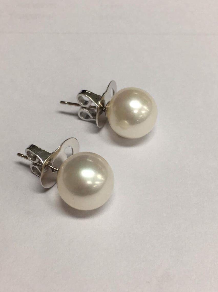 ต่างหูไข่มุกแท้น้ำจืด 11-12 มิล กลม สีขาว ก้านเงินแท้ ไข่มุกขนาดใหญ่ค่ะ