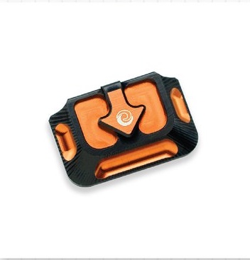 ฝาเปิด-ปิดเก๊ะหน้ารถ ทูโทน REVOLUTION GIORNO+/LEAD-125 ปี2025 - ดำแดง 4216165236044 - ดำทอง 4216165236045 - ดำเทา- ดำส้ม- ดำน้ำเงิน- ดำเขียว- ดำม่วง- ดำชมพู ราคา 580 บาท/อัน