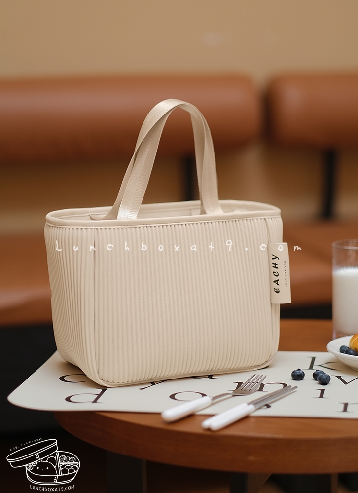 Nordic Lunchbox Bag - กระเป๋าใส่กล่องข้าวเก็บความร้อนเย็น รุ่นเบสิค