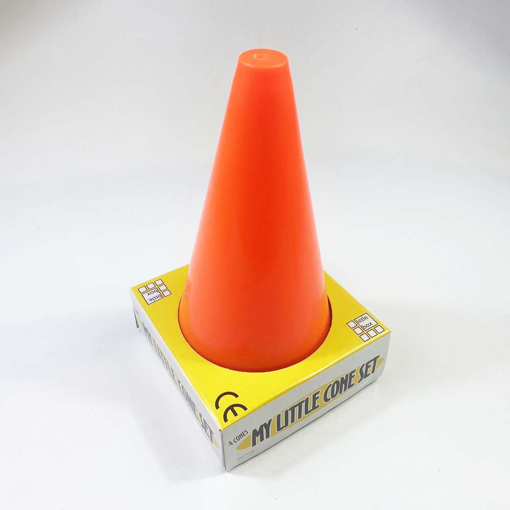 กรวยฝึกซ้อมฟุตบอล บาสเกตบอล วอลเลย์ และกีฬาอื่นๆ ความสูง 20cm