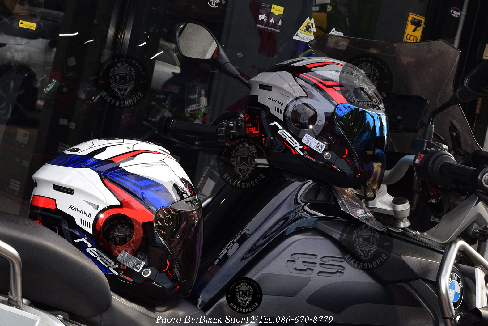 หมวกกันน็อค Real รุ่น HAVANA สี ขาว-แดง