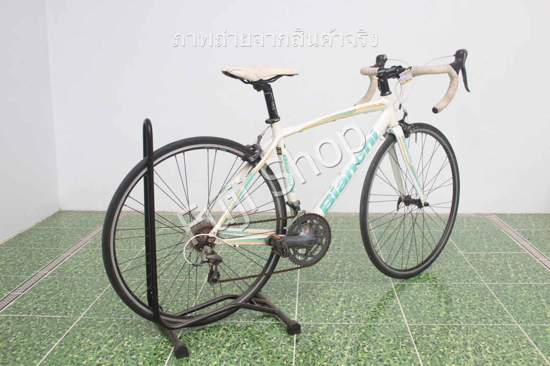 จักรยานเสือหมอบญี่ปุ่น - ล้อ 700c - มีเกียร์ - อลูมิเนียม - Bianchi Nirone 7 - สีขาว [จักรยานมือสอง]