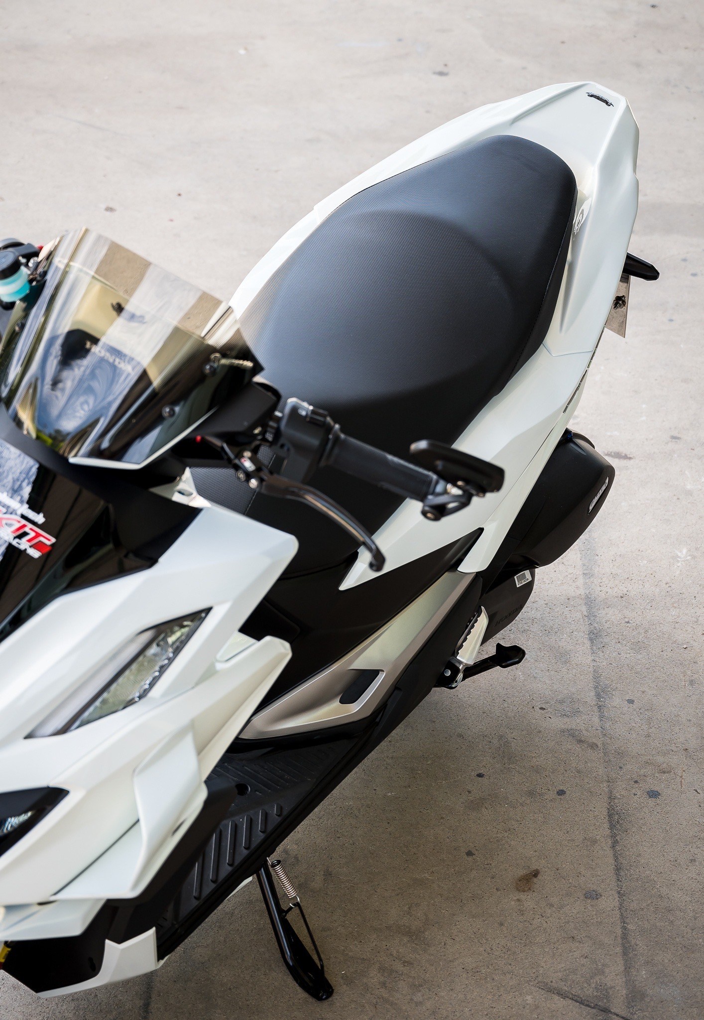 แผ่นปิดท้าย AsurA Click160 1500฿