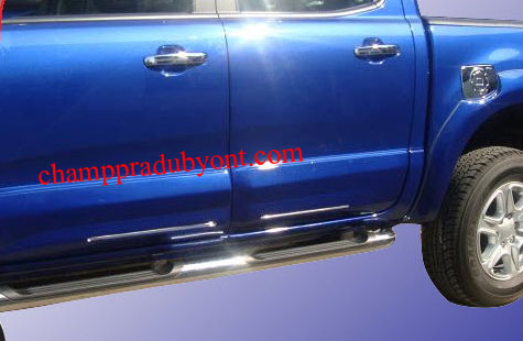 กาบข้างประตู FORD RANGER 15-16