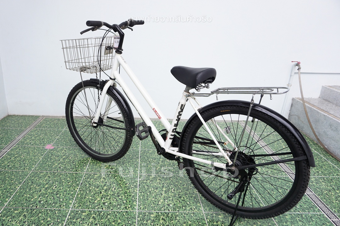 จักรยานแม่บ้านล้อโต ญี่ปุ่น - ล้อ 26x1.9 - เกียร์ 6 สปีด - ไฟหน้าอัตโนมัติ - Swarm - สีขาว [จักรยานมือสอง]