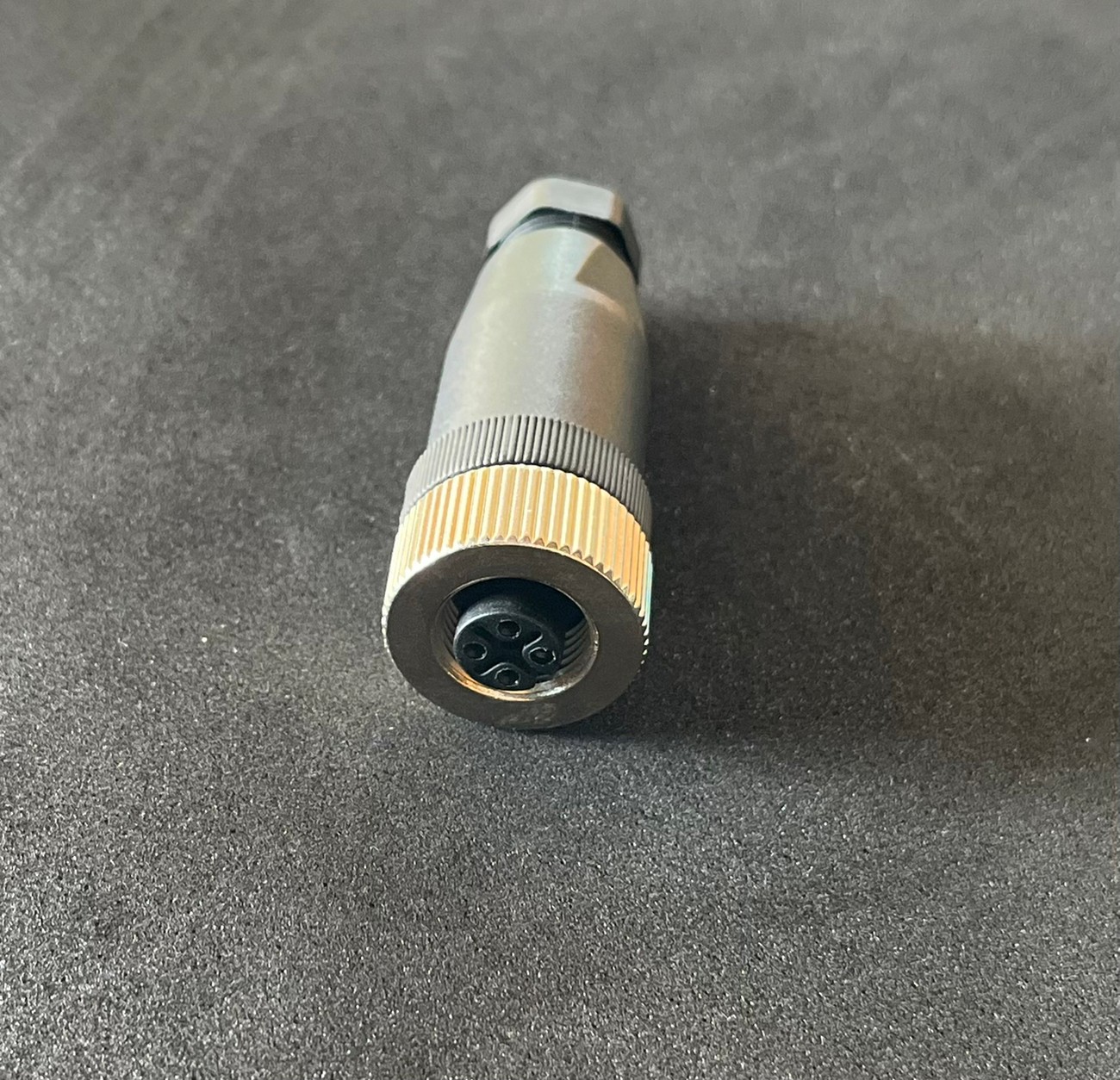 3 poles female M12 cable connector IP67