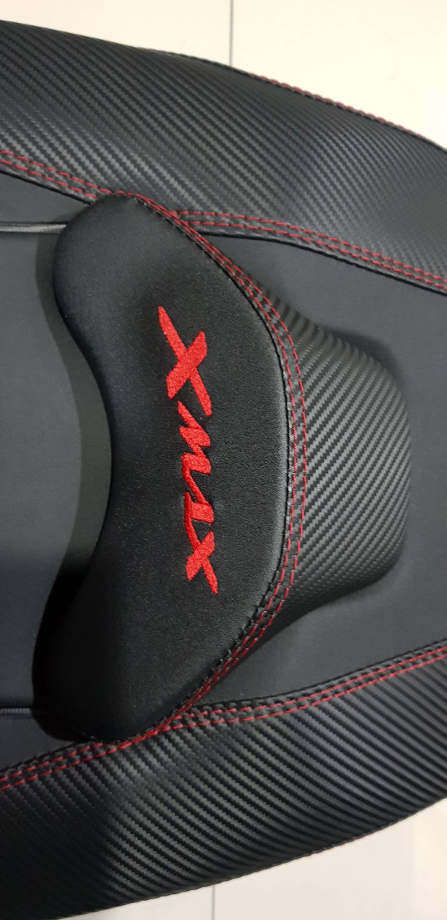 เบาะโครงเทียมทรงSport YAMAHA X-MAX 300 หน่อยวัดด่าน โครงเทียม ขายขาด 4000 บาท