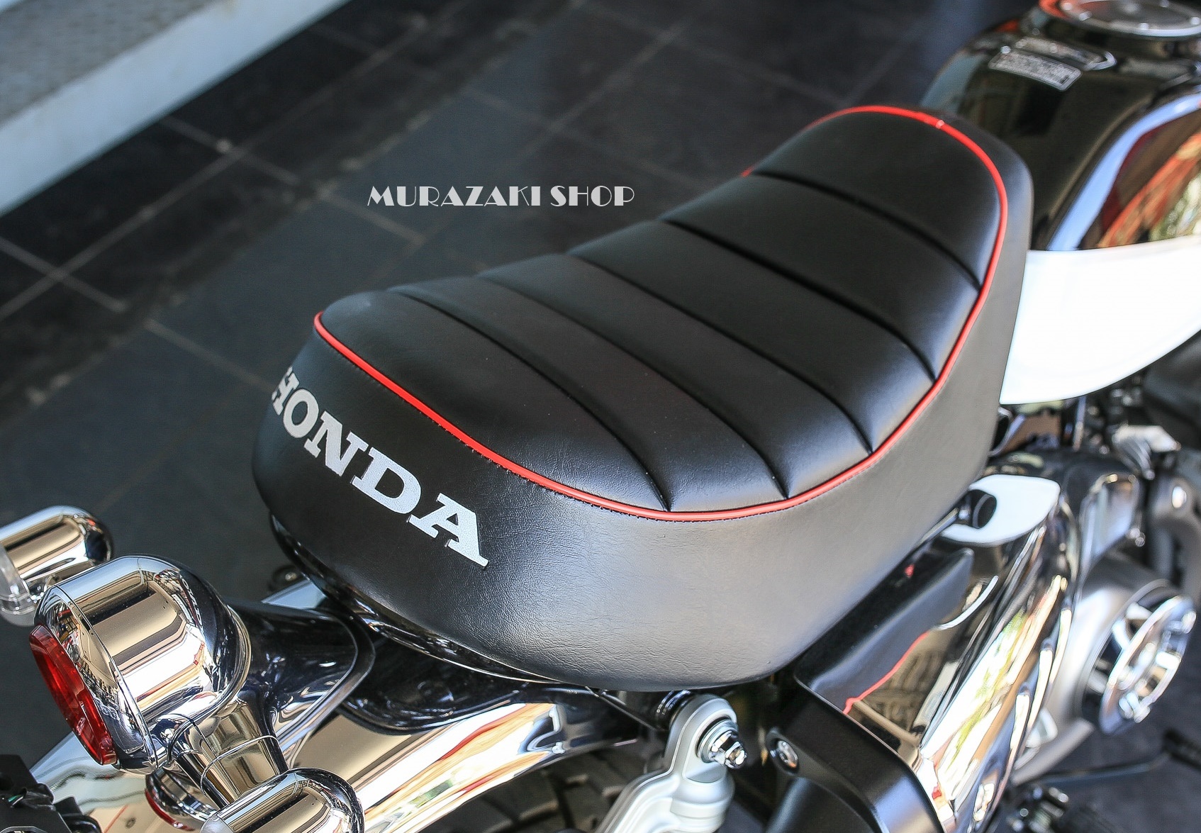 เบาะแต่ง หน่อยวัดด่าน ทรงเตี้ย Honda Mankey 125 เหลือง ดำ แดง น้ำเงิน ราคา2500